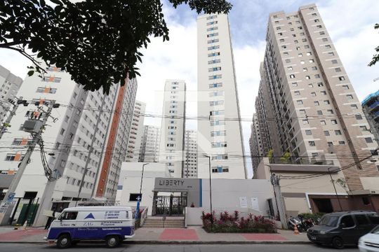 Fachada de apartamento para alugar com 2 quartos, 34m² em Usina Piratininga, São Paulo