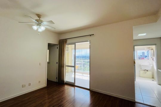 Apartamento para alugar com 1 quarto, 57m² em Cambuí, Campinas