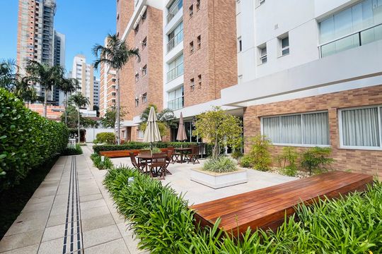 Apartamento para alugar com 1 quarto, 57m² em Cambuí, Campinas