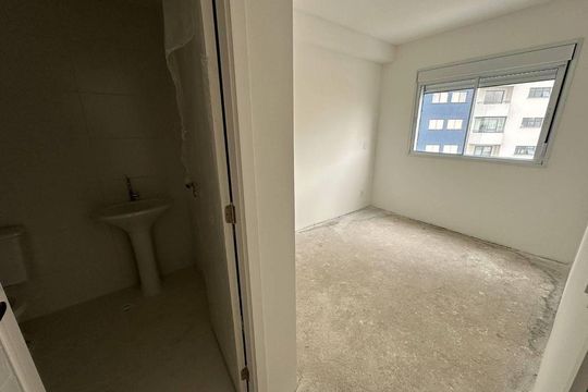 Apartamento à venda com 2 quartos, 56m² em Vila Rosalia, Guarulhos