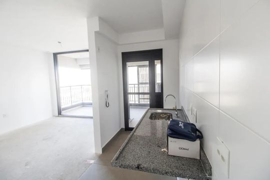 Cozinha de apartamento à venda com 2 quartos, 78m² em Alphaville Empresarial, Barueri