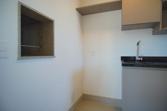 Cozinha - Churrasqueira de kitnet/studio para alugar com 1 quarto, 27m² em Passo D’areia, Porto Alegre