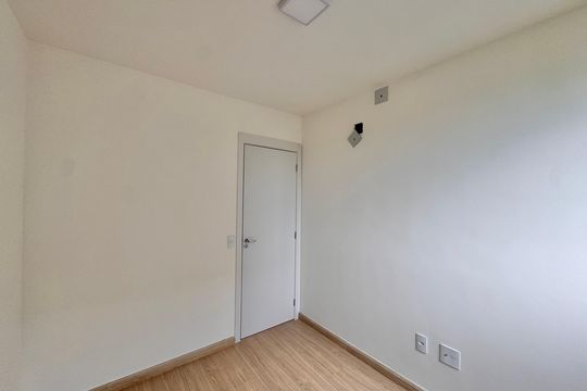 Quarto de apartamento para alugar com 2 quartos, 55m² em Recreio dos Bandeirantes, Rio de Janeiro