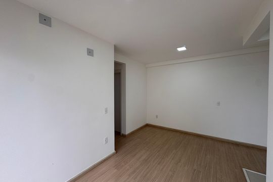Sala de apartamento para alugar com 2 quartos, 55m² em Recreio dos Bandeirantes, Rio de Janeiro