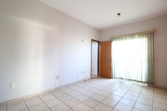 Apartamento para alugar com 2 quartos, 73m² em Santa Mônica, Uberlândia