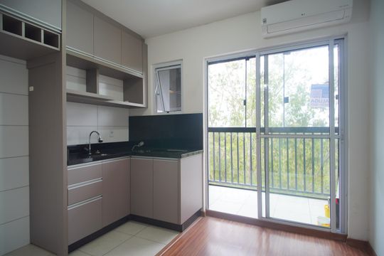 Cozinha de apartamento para alugar com 2 quartos, 43m² em Scharlau, São Leopoldo