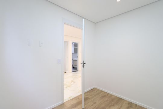 Quarto 2 de apartamento para alugar com 2 quartos, 37m² em Bom Retiro, São Paulo