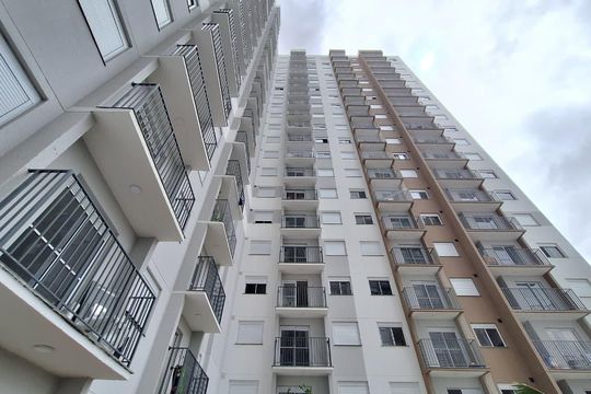 Fachada  de apartamento para alugar com 2 quartos, 37m² em Bom Retiro, São Paulo