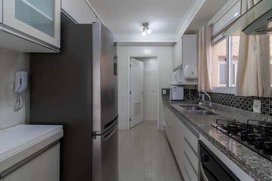 Cozinha de apartamento para alugar com 4 quartos, 134m² em Vila Augusta, Guarulhos
