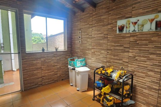 Área de serviço de casa à venda com 3 quartos, 252m² em Vila Lemos, Campinas
