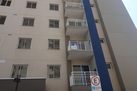 Placa de apartamento à venda com 2 quartos, 46m² em Igara, Canoas