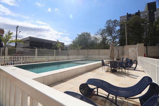 Área comum - Piscina de apartamento à venda com 2 quartos, 46m² em Igara, Canoas