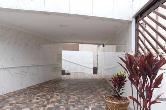 Área comum de apartamento para alugar com 2 quartos, 59m² em Conjunto Residencial José Bonifácio, São Paulo