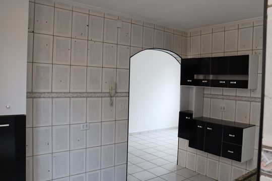Cozinha de apartamento para alugar com 2 quartos, 59m² em Conjunto Residencial José Bonifácio, São Paulo