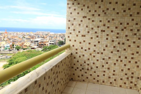 Apartamento para alugar com 3 quartos, 100m² em Imbuí, Salvador