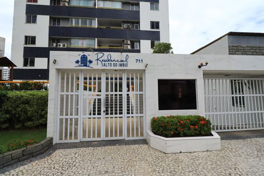 Fachada de apartamento para alugar com 3 quartos, 100m² em Imbuí, Salvador