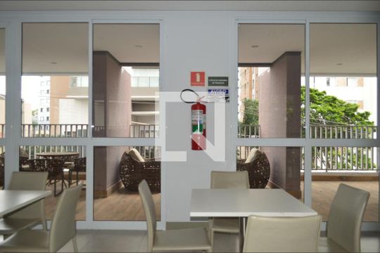 Área comum de apartamento para alugar com 2 quartos, 68m² em Vila Dom Pedro I, São Paulo