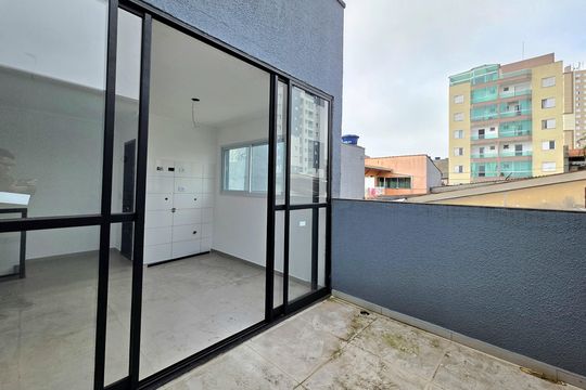 Cobertura de apartamento à venda com 2 quartos, 74m² em Parque Sao Vicente, Mauá