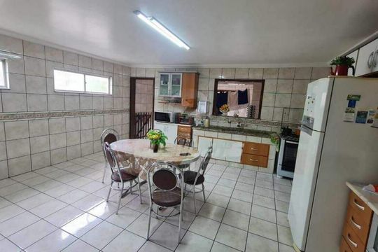 Casa à venda com 3 quartos, 361m² em Jardim Zaira, Mauá