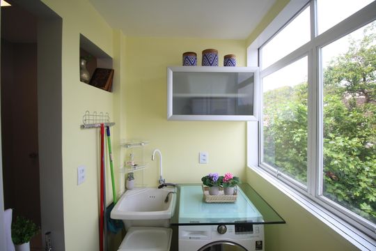 Área de Serviço de apartamento para alugar com 2 quartos, 60m² em Vila Jardim, Porto Alegre