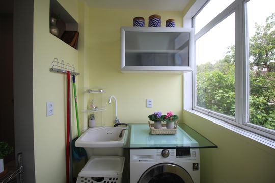 Área de Serviço de apartamento para alugar com 2 quartos, 60m² em Vila Jardim, Porto Alegre