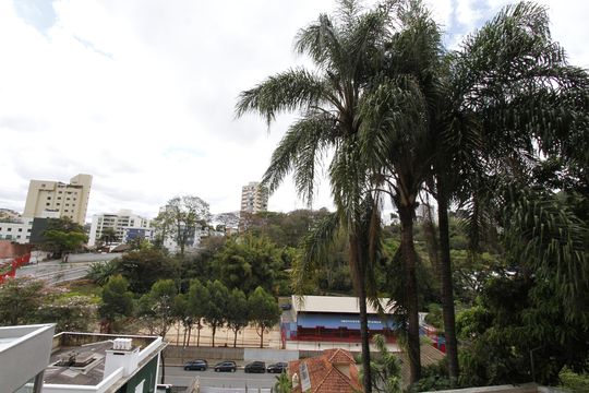 Vista de apartamento à venda com 3 quartos, 125m² em Santa Lúcia, Belo Horizonte