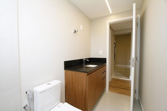 Banheiro Social de apartamento à venda com 3 quartos, 125m² em Santa Lúcia, Belo Horizonte