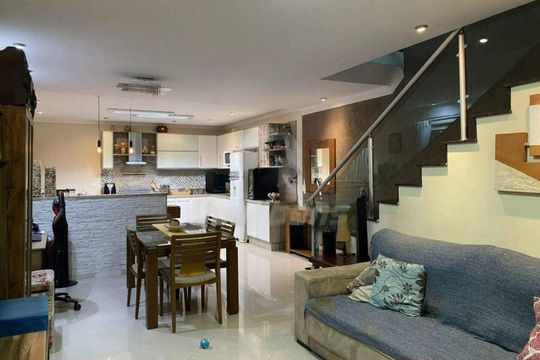 Casa à venda com 3 quartos, 186m² em Parque Sao Vicente, Mauá