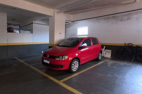 Área Comum - Garagem Privativa de apartamento para alugar com 1 quarto, 68m² em Vila Mathias, Santos