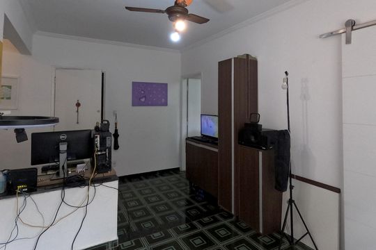 Sala de apartamento para alugar com 1 quarto, 68m² em Vila Mathias, Santos