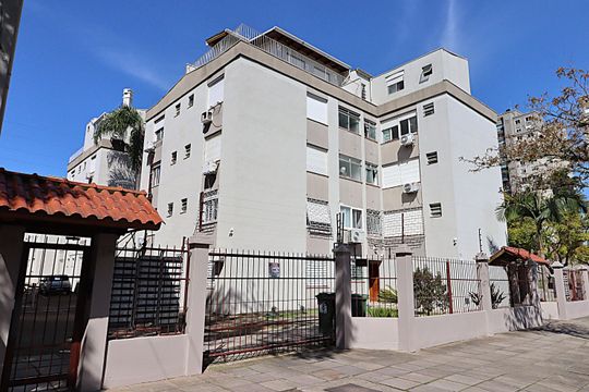 Fachada do Prédio de apartamento para alugar com 1 quarto, 93m² em Vila Ipiranga, Porto Alegre
