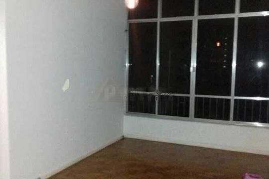 Apartamento à venda com 2 quartos, 68m² em Copacabana, Rio de Janeiro