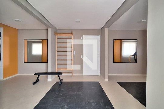 Área comum - Academia de apartamento para alugar com 2 quartos, 34m² em Parque Industrial Tomas Edson, São Paulo