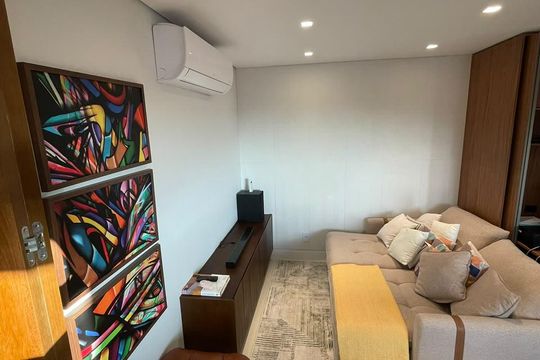 Sala de apartamento à venda com 1 quarto, 62m² em Melville Empresarial II, Barueri