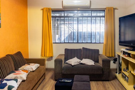 Casa para alugar com 2 quartos, 110m² em Vila Bocaina, Mauá