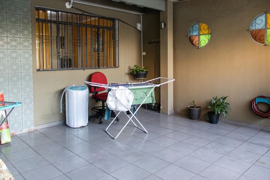 area externa de casa para alugar com 2 quartos, 110m² em Vila Bocaina, Mauá