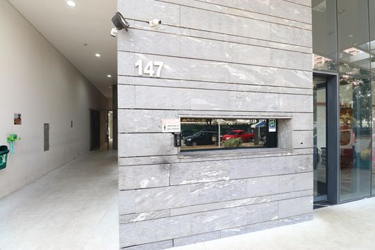 Fachada  de apartamento para alugar com 2 quartos, 60m² em Jardim das Perdizes, São Paulo