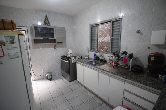 Cozinha de casa à venda com 3 quartos, 378m² em Havaí, Belo Horizonte