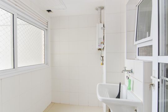 Área de Serviço de apartamento para alugar com 3 quartos, 95m² em Vila Augusta, Guarulhos