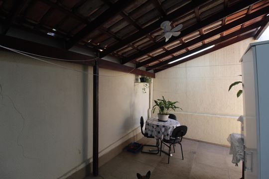 Área de Serviço de casa de condomínio para alugar com 2 quartos, 65m² em Santa Monica, Belo Horizonte