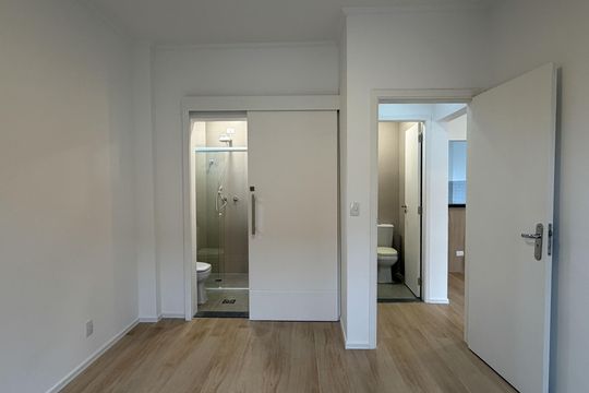 Suite de apartamento para alugar com 1 quarto, 70m² em Boqueirão, Santos