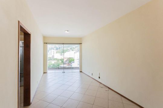 Apartamento para alugar com 3 quartos, 93m² em Grajaú, Rio de Janeiro