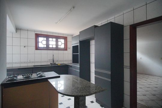 Cozinha de casa para alugar com 4 quartos, 390m² em Petrópolis, Novo Hamburgo