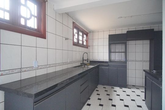 Cozinha de casa para alugar com 4 quartos, 390m² em Petrópolis, Novo Hamburgo