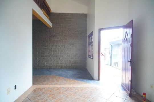 Sala de casa para alugar com 4 quartos, 390m² em Petrópolis, Novo Hamburgo