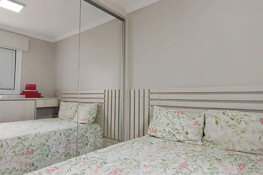 Quarto 1 de apartamento para alugar com 2 quartos, 48m² em Centro, Diadema