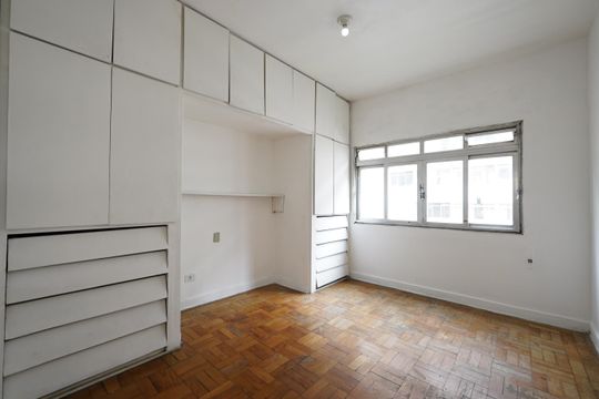 Quarto 1 de apartamento para alugar com 2 quartos, 84m² em Liberdade, São Paulo
