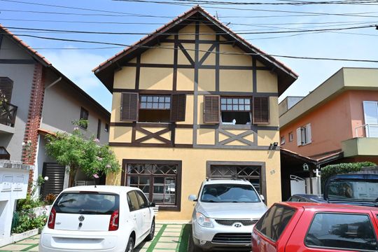 Fachada de casa de condomínio para alugar com 3 quartos, 193m² em Campo Limpo, São Paulo
