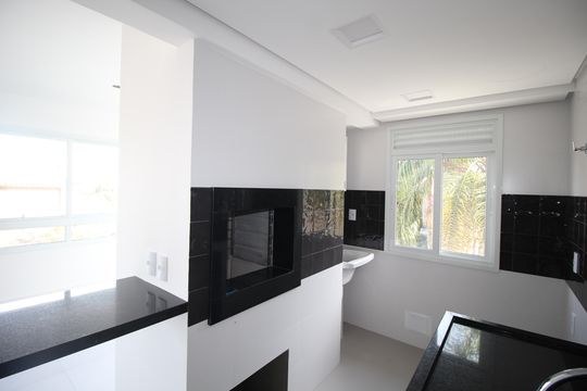 Cozinha de apartamento para alugar com 2 quartos, 63m² em Auxiliadora, Porto Alegre