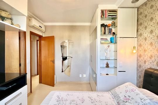 Apartamento à venda com 4 quartos, 225m² em Fernão Dias, Belo Horizonte